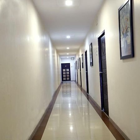 Hotel Royal Ahmedabad Ngoại thất bức ảnh